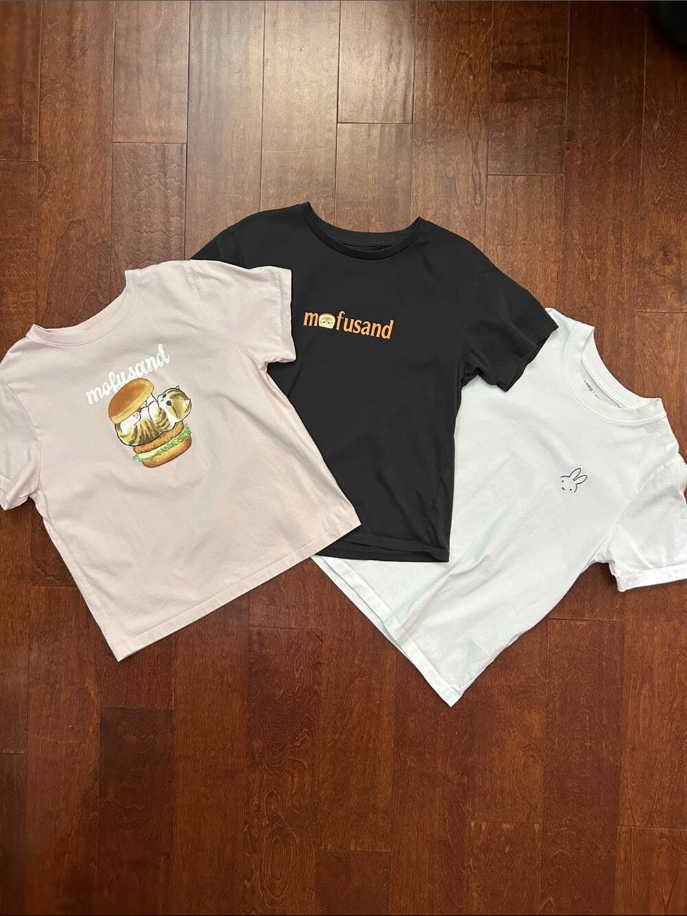Uniqlo Kid’s 3 Tee Shirt Bundle, Pink, Black and White, Sizes 13-14